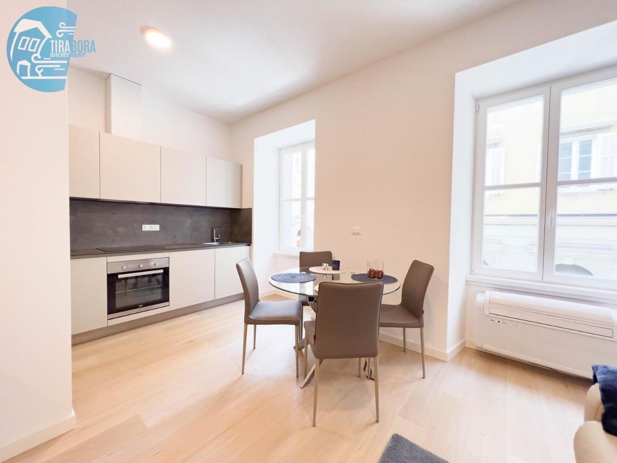 Cavana 2 Tirabora Short Rent ตรีเอสเต ภายนอก รูปภาพ